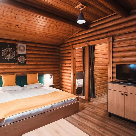 Jagoda & Malina Alpesi faház Borovec