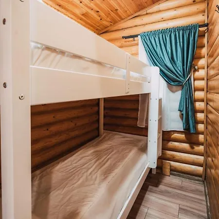 Kompleks wypoczynkowy Jagoda & Malina 3*